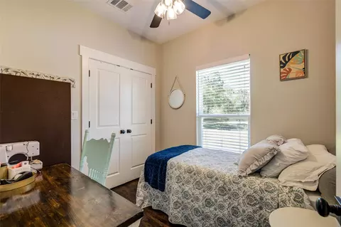 124 Whispering Oaks Trl, Sunset, TX 76270 photo 19