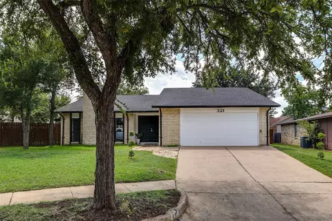 321 E Crossland Blvd, Grand Prairie, TX 75052