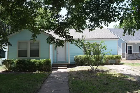 1128 S Hazelwood St, Sherman, TX 75090