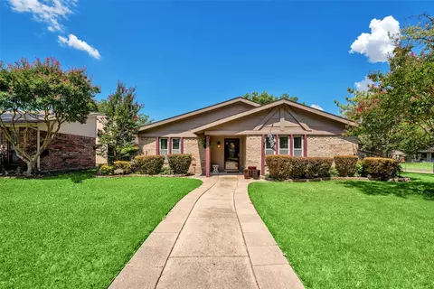 3025 Castle Rock Ln, Garland, TX 75044