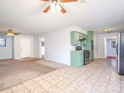 602 E Fitzgerald St, Bangs, TX 76823 photo 6