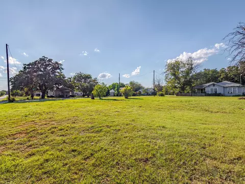 602 E Fitzgerald St, Bangs, TX 76823 photo 30