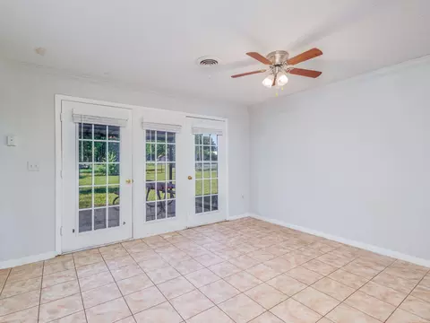 602 E Fitzgerald St, Bangs, TX 76823 photo 11