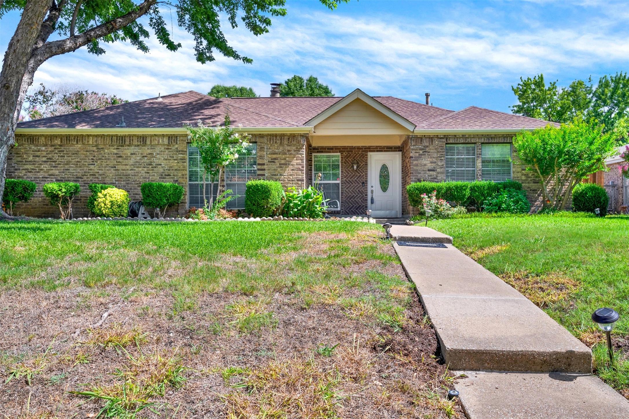 4533 Hartford Dr  
