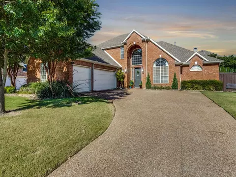 1732 Watersedge Dr, Mckinney, TX 75072