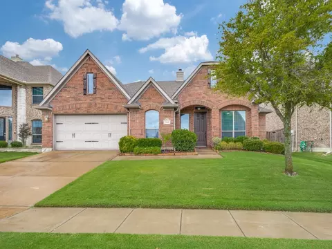 344 Manchester Dr, Roanoke, TX 76262