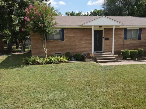 724 Colgate Dr, Lancaster, TX 75134