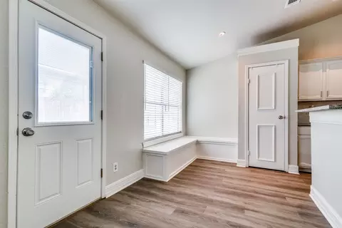 500 Sage Ln, Euless, TX 76039 photo 12