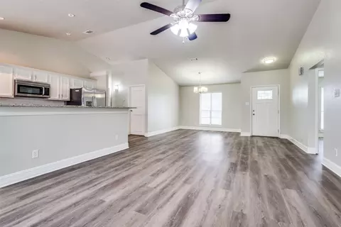 500 Sage Ln, Euless, TX 76039 photo 11