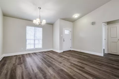 500 Sage Ln, Euless, TX 76039 photo 7