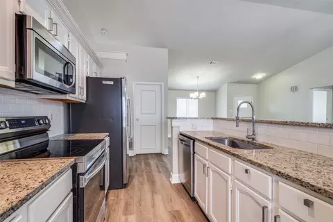 500 Sage Ln, Euless, TX 76039 photo 13