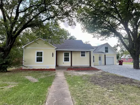 503 N Main St, Ector, TX 75439