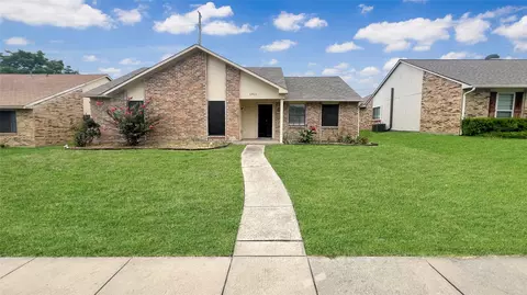 1911 Robert Jones Dr, Mesquite, TX 75150