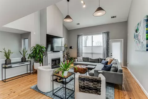 4307 Cabell Dr, Dallas, TX 75204