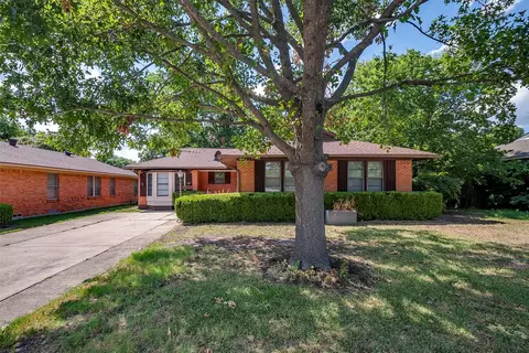10123 Newcombe Dr, Dallas, TX 75228