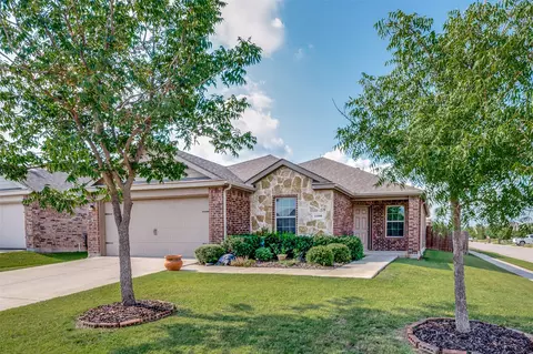 1100 Bellevue Dr, Princeton, TX 75407
