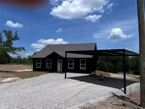142 Latigo Ct, Bridgeport, TX 76426