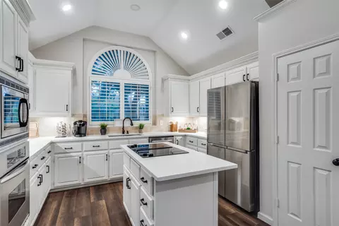 2069 Sako Dr, Plano, TX 75023
