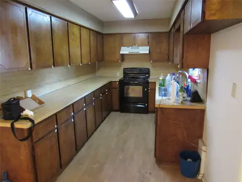 404 Lisa St, Bangs, TX 76823 photo 10