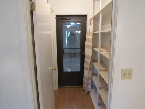 404 Lisa St, Bangs, TX 76823 photo 8
