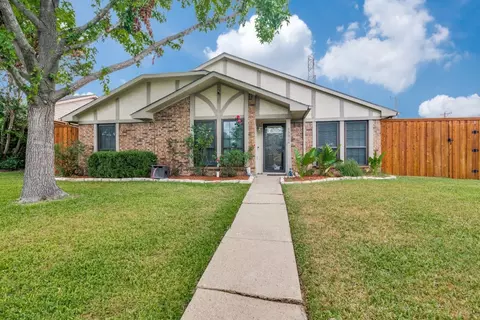 1501 Panola Dr, Mesquite, TX 75150