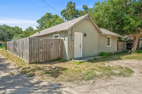 590 E College St, Stephenville, TX 76401