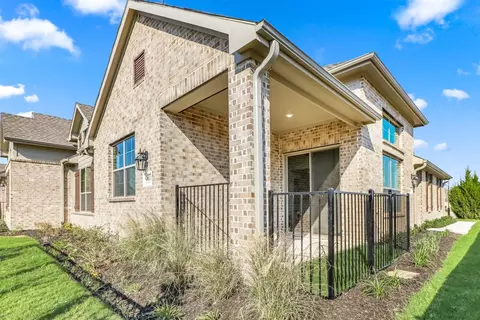 2611 St Helena Ln, Grand Prairie, TX 75054