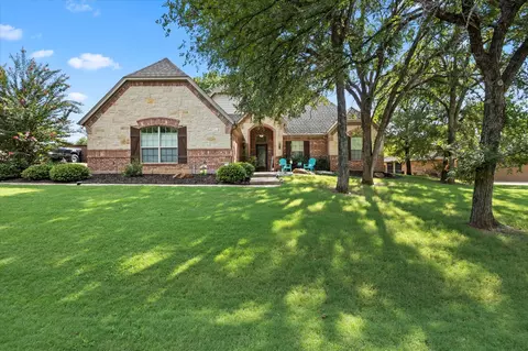 8025 Ravenswood Rd, Granbury, TX 76049