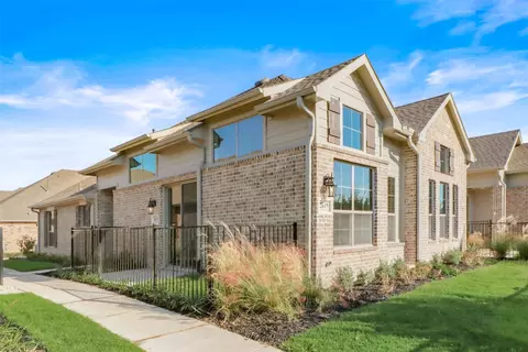 2619 St Helena Ln, Grand Prairie, TX 75054