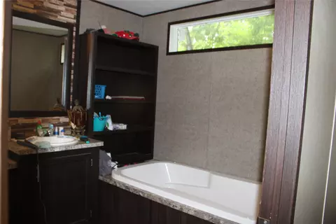 102 N Main St, Sarepta, LA 71071 photo 10
