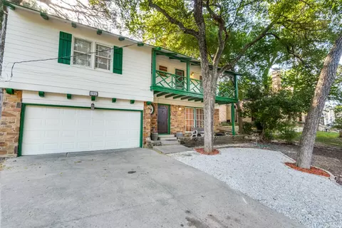 706 N Hampton, Dallas, TX 75208