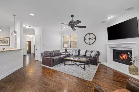 2217 Churchill Loop, Grapevine, TX 76051