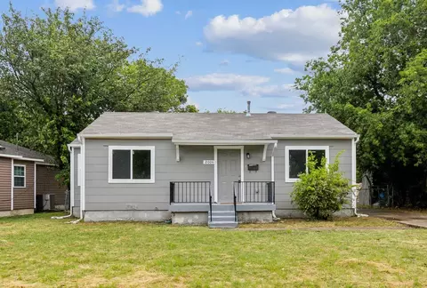 2004 Barlow Ave, Dallas, TX 75224
