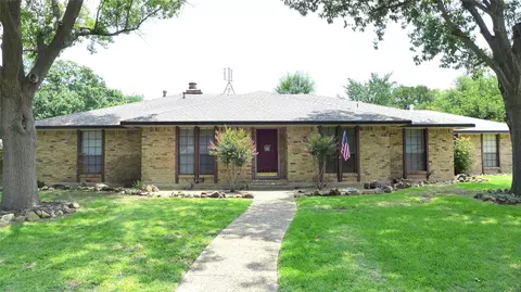 4002 Keystone St, Garland, TX 75041