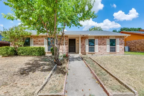 10323 Black Walnut Dr, Dallas, TX 75243