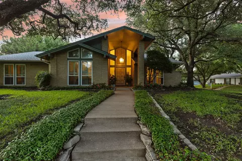 5300 Benbridge Dr, Fort Worth, TX 76107