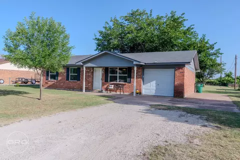 205 Sandy Ln, Clyde, TX 79510