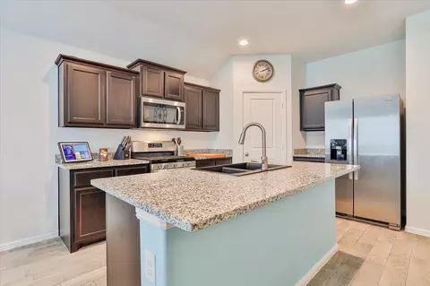 2109 Myrtle Beach Dr, Fort Worth, TX 76108 photo 11