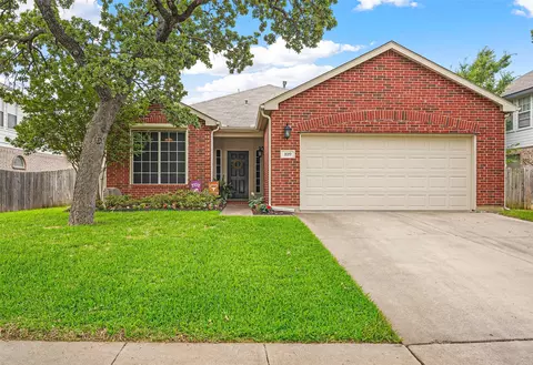 109 Stanbury St, Mansfield, TX 76063