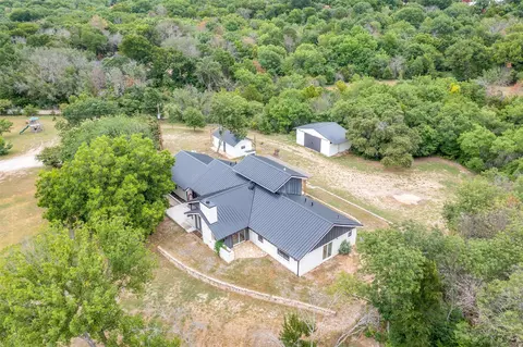117 W Remuda Cir, Fort Worth, TX 76108