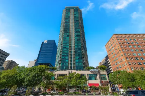 500 Throckmorton St #2202, Fort Worth, TX 76102