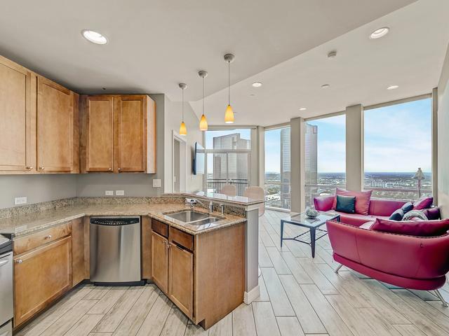 500 Throckmorton St #2202, Fort Worth, TX 76102 | 28 Photos - Movoto