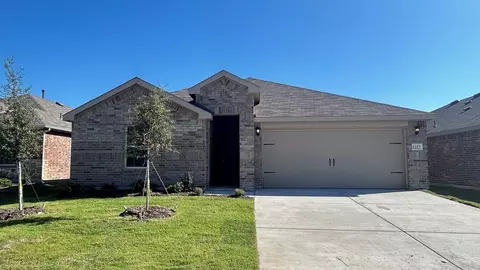 1327 Missouri St, Royse City, TX 75189