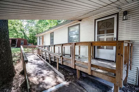 118 S Buckskin St, Farmersville, TX 75442