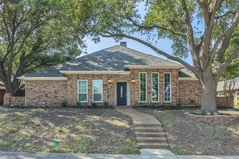 2110 Nob Hl, Carrollton, TX 75006