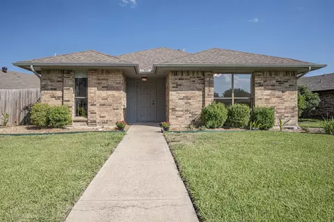 2423 Ridgestone Dr, Dallas, TX 75287
