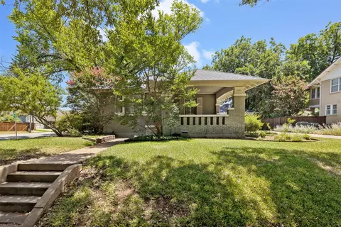 1201 Mistletoe Dr, Fort Worth, TX 76110