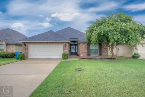 3823 Pickering Pass Dr, Bossier City, LA 71111