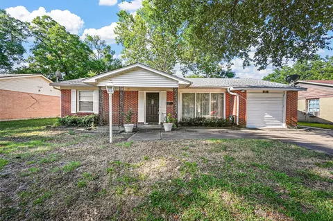 314 Bella Dr, Garland, TX 75040