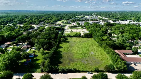 6820 Lake June Rd, Dallas, TX 75217